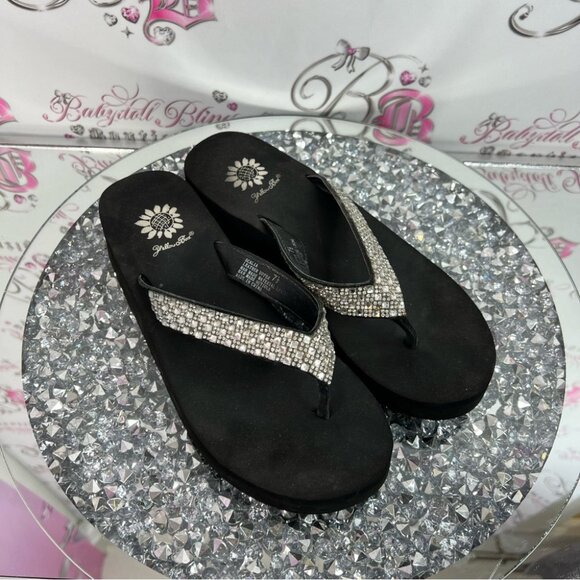 Yellow box wedge sandals flip flops rhinestone jewels Black and Silver Sandals - Picture 9 of 10